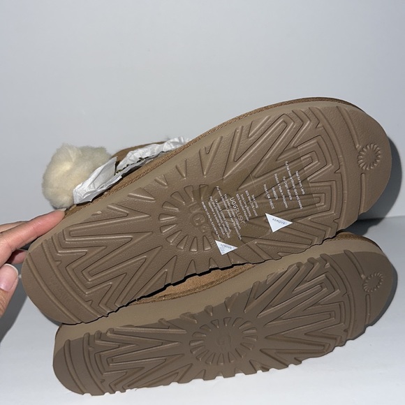 Women’s UGG Classic Charm Mini Chestnut #7 - Picture 4 of 6